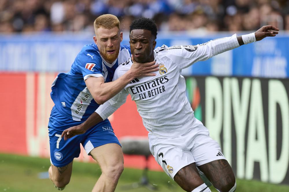 游泳不仅对 游泳不仅对